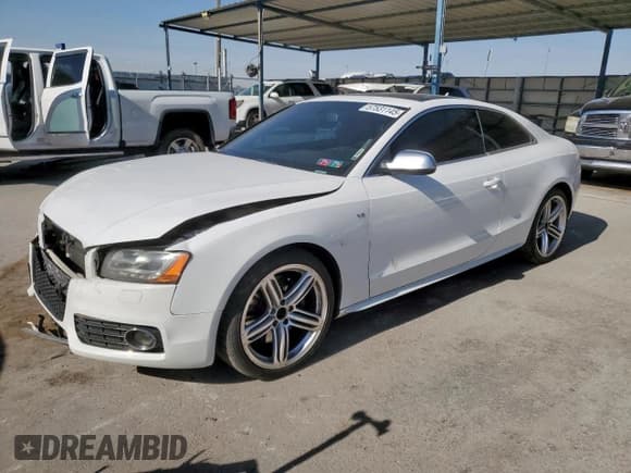 ✅ 2010 Audi S5 Premium Plus • VIN: WAUCVAFR3AA062902 • Lot: 57531145. Listed on Copart with 103,569 mi. Free auction sales archive from the USA and detailed vehicle history report at DreamBid. Image 1.
