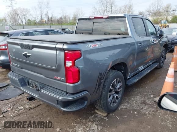 ✅ 2021 Chevrolet Silverado 1500 RST • VIN: 3GCUYEET9MG373386 • Lot: 41974575. Wystawiony na IAAI z przebiegiem 78 861 mil. Bezpłatny archiwum sprzedaży aukcyjnych z USA i szczegółowy raport historii pojazdu na DreamBid. Zdjęcie 4.