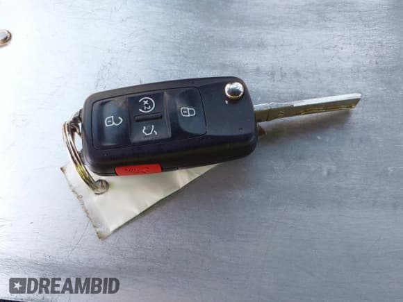 ✅ 2020 Volkswagen Passat SE • VIN: 1VWWA7A34LC011947 • Lot: 42713519. Listed on IAAI with 58,681 mi. Free auction sales archive from the USA and detailed vehicle history report at DreamBid. Image 11.