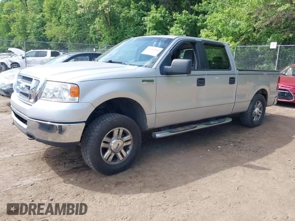 ✅ 2008 Ford F-150 XLT • VIN: 1FTPW14V88FA65700 • Lot: 42204460. Wystawiony na IAAI z przebiegiem 109 230 mil. Bezpłatny archiwum sprzedaży aukcyjnych z USA i szczegółowy raport historii pojazdu na DreamBid. Zdjęcie 2.