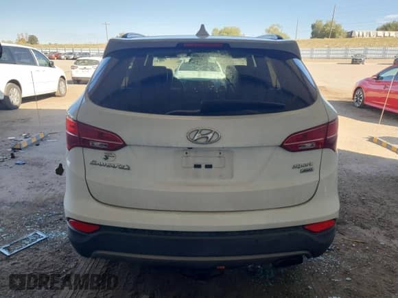 ✅ 2015 Hyundai Santa Fe • VIN: 5XYZUDLB1FG275315 • Lot: 86629095. Wystawiony na Copart z przebiegiem 177 246 mil. Bezpłatny archiwum sprzedaży aukcyjnych z USA i szczegółowy raport historii pojazdu na DreamBid. Zdjęcie 6.
