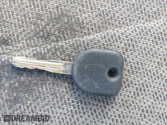 ✅ 2009 Chevrolet Express Cargo • VIN: 1GCGG25C591109022 • Lot: 43613209. Listed on IAAI with 137,214 mi. Free auction sales archive from the USA and detailed vehicle history report at DreamBid. Image 11.