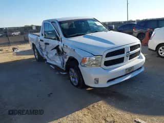 2017 Ram 1500 Tradesman z VIN 1C6RR6FT3HS590509, wystawiony jako IAAI lot #43129190 z przebiegiem 88 429 mil mil oraz . Historia ofert i sprzedaży dostępna na DreamBid. Obrazek 1.