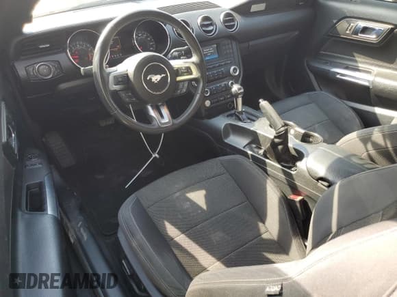 ✅ 2015 Ford Mustang V6 • VIN: 1FA6P8AMXF5314990 • Lot: 68679165. Listed on Copart with 125,870 mi. Free auction sales archive from the USA and detailed vehicle history report at DreamBid. Image 8.