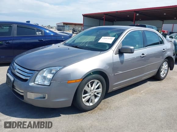 ✅ 2007 Ford Fusion SEL • VIN: 3FAHP02187R193907 • Lot: 43093698. Listed on IAAI with 193,873 mi. Free auction sales archive from the USA and detailed vehicle history report at DreamBid. Image 20.