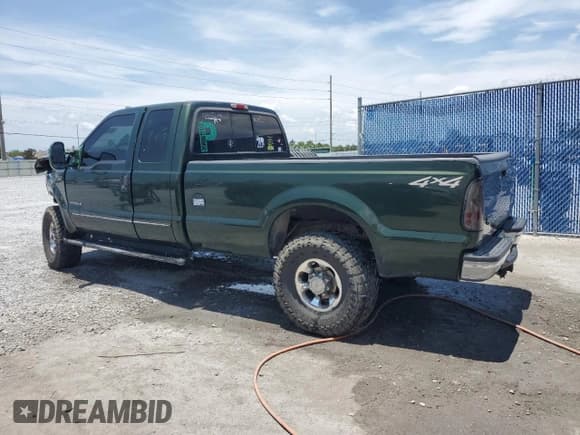 ✅ 2000 Ford F-250 XL • VIN: 1FTNX21FXYEE54187 • Lot: 58334365. Listed on Copart with 310,858 mi. Free auction sales archive from the USA and detailed vehicle history report at DreamBid. Image 2.