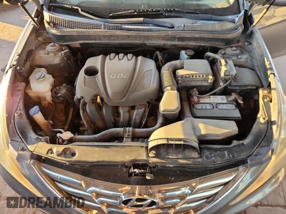 ✅ 2011 Hyundai Sonata Limited • VIN: 5NPEC4AC8BH227987 • Lot: 90293995. Wystawiony na Copart z przebiegiem 205 356 mil. Bezpłatny archiwum sprzedaży aukcyjnych z USA i szczegółowy raport historii pojazdu na DreamBid. Zdjęcie 11.