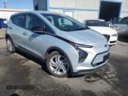 ✅ 2023 Chevrolet Bolt EV 1LT • VIN: 1G1FW6S08P4192336 • Lot: 44934685. Wystawiony na Copart z przebiegiem 25 725 mil. Bezpłatny archiwum sprzedaży aukcyjnych z USA i szczegółowy raport historii pojazdu na DreamBid. Zdjęcie 4.