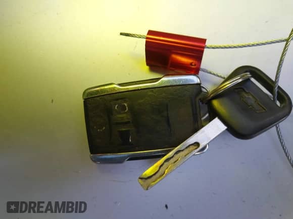 2015 Chevrolet Silverado 1500 LTZ z VIN 3GCUKSEC9FG258290, wystawiony jako IAAI lot #43514218 z przebiegiem 168 385 mil mil oraz . Historia ofert i sprzedaży dostępna na DreamBid. Obrazek 11.