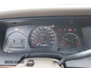 ✅ 2002 Ford Crown Victoria LX • VIN: 2FAFP74W52X112493 • Лот: 42197164. Опубликован ранее на IAAI с пробегом 103 941 миль. Бесплатный доступ к архиву аукционных продаж из США и подробный отчёт об истории автомобиля на DreamBid. Изображение 7.