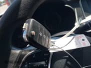 ✅ 2019 Kia Optima S • VIN: 5XXGT4L3XKG360400 • Lot: 43177357. Wystawiony na IAAI z przebiegiem 84 069 mil. Bezpłatny archiwum sprzedaży aukcyjnych z USA i szczegółowy raport historii pojazdu na DreamBid. Zdjęcie 11.