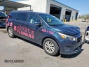 ✅ 2016 Kia Sedona LX • VIN: KNDMB5C16G6097676 • Lot: 84258455. Wystawiony na Copart z przebiegiem 148 216 mil. Bezpłatny archiwum sprzedaży aukcyjnych z USA i szczegółowy raport historii pojazdu na DreamBid. Zdjęcie 4.