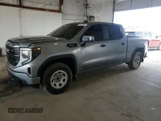 ✅ 2024 GMC Sierra 1500 Pro • VIN: 1GTUUAED5RZ268946 • Lot: 66650405. Listed on Copart with 17,470 mi. Free auction sales archive from the USA and detailed vehicle history report at DreamBid. Image 1.