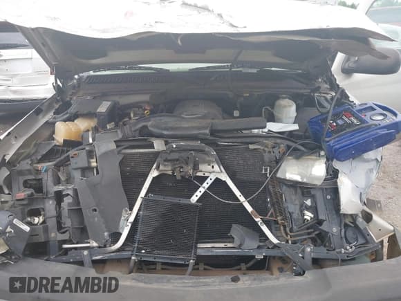 ✅ 2006 Chevrolet Avalanche Z66 • VIN: 3GNEC12Z26G239785 • Lot: 42588434. Listed on IAAI with 204,971 mi. Free auction sales archive from the USA and detailed vehicle history report at DreamBid. Image 10.