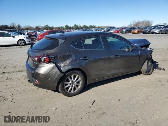 ✅ 2015 Mazda 3 i Touring • VIN: JM1BM1L71F1250166 • Лот: 93117925. Опубликован ранее на Copart с пробегом 137 332 миль. Бесплатный доступ к архиву аукционных продаж из США и подробный отчёт об истории автомобиля на DreamBid. Изображение 3.