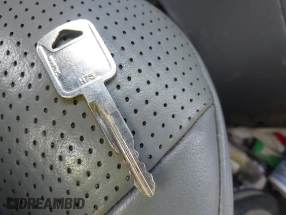 ✅ 2006 Ford Econoline Cargo • VIN: 1FTSE34L66HA34423 • Lot: 42441829. Listed on IAAI with 305,406 mi. Free auction sales archive from the USA and detailed vehicle history report at DreamBid. Image 11.