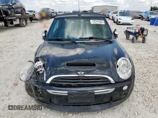 ✅ 2005 MINI Convertible S • VIN: WMWRH33445TF81119 • Lot: 70741525. Listed on Copart with 102,856 mi. Free auction sales archive from the USA and detailed vehicle history report at DreamBid. Image 5.