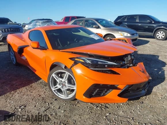 ✅ 2024 Chevrolet Corvette 1LT • VIN: 1G1YA2D46R5118118 • Лот: 41760985. Опубликован ранее на IAAI с пробегом 8 401 миль. Бесплатный доступ к архиву аукционных продаж из США и подробный отчёт об истории автомобиля на DreamBid. Изображение 1.