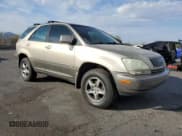✅ 2003 Lexus RX 300 • VIN: JTJGF10U830156780 • Лот: 68088265. Опубликован ранее на Copart с пробегом 233 911 миль. Бесплатный доступ к архиву аукционных продаж из США и подробный отчёт об истории автомобиля на DreamBid. Изображение 4.