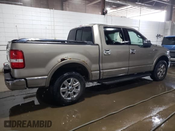 ✅ 2006 Lincoln Mark LT • VIN: 5LTPW18576FJ02918 • Lot: 69114064. Listed on Copart with 218,810 mi. Free auction sales archive from the USA and detailed vehicle history report at DreamBid. Image 3.