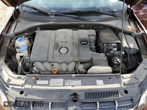 ✅ 2013 Volkswagen Passat SEL • VIN: 1VWCP7A30DC068276 • Lot: 80512125. Listed on Copart with 133,172 mi. Free auction sales archive from the USA and detailed vehicle history report at DreamBid. Image 11.