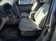 ✅ 2008 Hyundai Santa Fe GLS • VIN: 5NMSG73D98H186936 • Lot: 74671154. Listed on Copart with 139,031 mi. Free auction sales archive from the USA and detailed vehicle history report at DreamBid. Image 7.