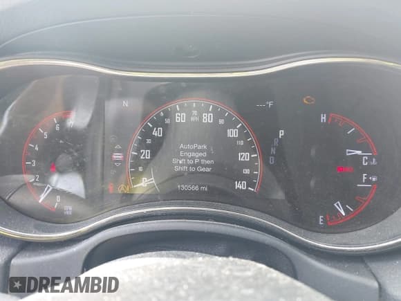 ✅ 2018 Dodge Durango GT • VIN: 1C4RDJDG3JC255279 • Lot: 42504086. Wystawiony na IAAI z przebiegiem 130 566 mil. Bezpłatny archiwum sprzedaży aukcyjnych z USA i szczegółowy raport historii pojazdu na DreamBid. Zdjęcie 7.