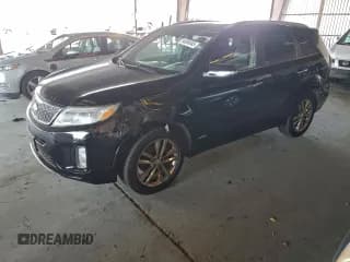 ✅ 2014 Kia Sorento SX Limited • VIN: 5XYKWDA71EG446766 • Lot: 94994945. Listed on Copart with 136,096 mi. Free auction sales archive from the USA and detailed vehicle history report at DreamBid. Image 1.