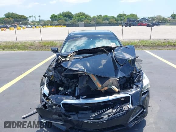 ✅ 2016 Cadillac CTS RWD • VIN: 1G6AP5SX2G0168176 • Lot: 42277088. Listed on IAAI with 88,730 mi. Free auction sales archive from the USA and detailed vehicle history report at DreamBid. Image 12.