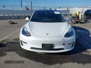 ✅ 2020 Tesla Model 3 Standard Range Plus • VIN: 5YJ3E1EA0LF476809 • Лот: 43784856. Опубликован ранее на IAAI с пробегом 64 366 миль. Бесплатный доступ к архиву аукционных продаж из США и подробный отчёт об истории автомобиля на DreamBid. Изображение 13.