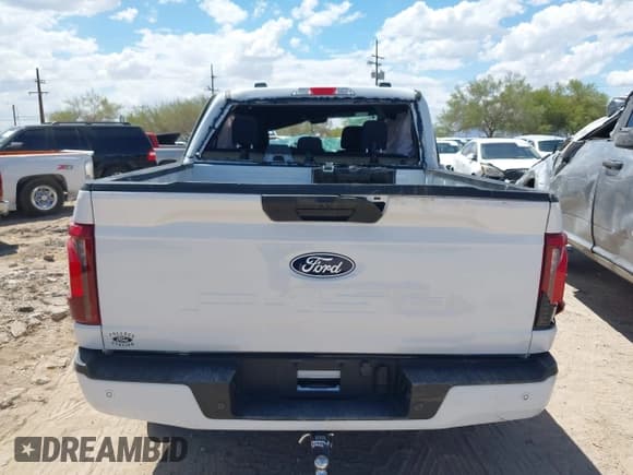 ✅ 2024 Ford F-150 STX • VIN: 1FTEW2K51RKD36055 • Лот: 42200008. Опубликован ранее на IAAI с пробегом Не указан. Бесплатный доступ к архиву аукционных продаж из США и подробный отчёт об истории автомобиля на DreamBid. Изображение 17.