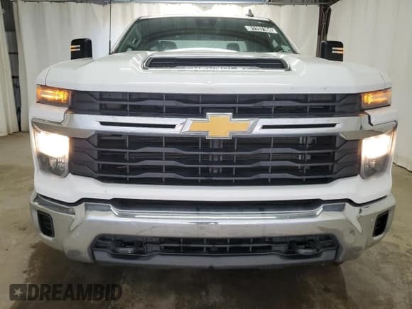 ✅ 2024 Chevrolet Silverado 2500HD LT • VIN: 1GC5YNE73RF113100 • Lot: 81157164. Listed on Copart with 35,752 mi. Free auction sales archive from the USA and detailed vehicle history report at DreamBid. Image 5.