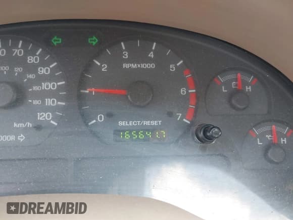 ✅ 2003 Ford Mustang Standard • VIN: 1FAFP40403F357007 • Lot: 42372835. Listed on IAAI with 165,641 mi. Free auction sales archive from the USA and detailed vehicle history report at DreamBid. Image 7.