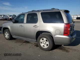 2009 Chevrolet Tahoe 2LT с VIN 1GNFK23099R193003, выставлен на аукционе Copart как лот 85692445 с пробегом 187 737 миль миль и Списание • Salvage title. История ставок и продаж доступна на DreamBid. Изображение 2.