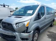 ✅ 2020 Ford Transit Passenger XL • VIN: 1FBAX2Y85LKA09571 • Lot: 40851163. Wystawiony na IAAI z przebiegiem 195 083 mil. Bezpłatny archiwum sprzedaży aukcyjnych z USA i szczegółowy raport historii pojazdu na DreamBid. Zdjęcie 2.