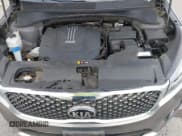 ✅ 2017 Kia Sorento SX • VIN: 5XYPKDA50HG295519 • Lot: 41493869. Listed on IAAI with 164,142 mi. Free auction sales archive from the USA and detailed vehicle history report at DreamBid. Image 10.