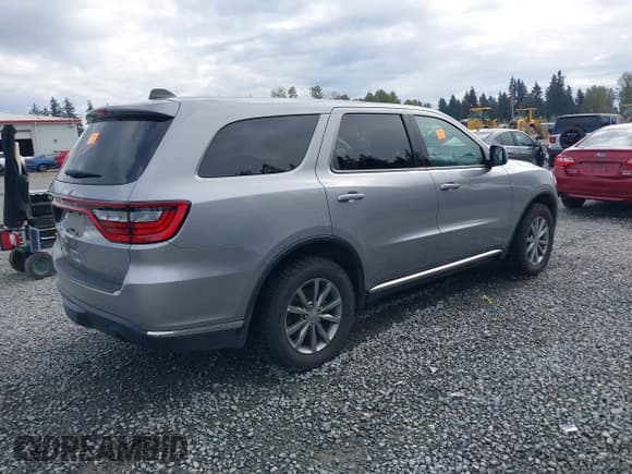 ✅ 2018 Dodge Durango SXT • VIN: 1C4RDJAG0JC386089 • Lot: 43428754. Wystawiony na IAAI z przebiegiem Nie podano. Bezpłatny archiwum sprzedaży aukcyjnych z USA i szczegółowy raport historii pojazdu na DreamBid. Zdjęcie 4.