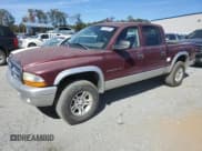 ✅ 2002 Dodge Dakota SLT • VIN: 1B7HG48N92S638583 • Lot: 76678294. Wystawiony na Copart z przebiegiem 217 768 mil. Bezpłatny archiwum sprzedaży aukcyjnych z USA i szczegółowy raport historii pojazdu na DreamBid. Zdjęcie 1.
