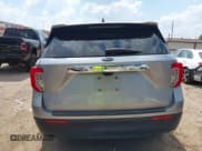 ✅ 2024 Ford Explorer XLT • VIN: 1FMSK7DH4RGA44546 • Lot: 43356760. Wystawiony na IAAI z przebiegiem 38 182 mil. Bezpłatny archiwum sprzedaży aukcyjnych z USA i szczegółowy raport historii pojazdu na DreamBid. Zdjęcie 17.