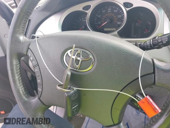 ✅ 2007 Toyota Highlander w/3rd Row • VIN: JTEEP21A570225119 • Lot: 43039941. Wystawiony na IAAI z przebiegiem 169 156 mil. Bezpłatny archiwum sprzedaży aukcyjnych z USA i szczegółowy raport historii pojazdu na DreamBid. Zdjęcie 11.