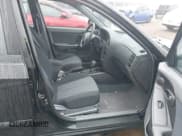 ✅ 2006 Hyundai Elantra GLS • VIN: KMHDN56D66U190331 • Lot: 41432567. Wystawiony na IAAI z przebiegiem 145 006 mil. Bezpłatny archiwum sprzedaży aukcyjnych z USA i szczegółowy raport historii pojazdu na DreamBid. Zdjęcie 5.