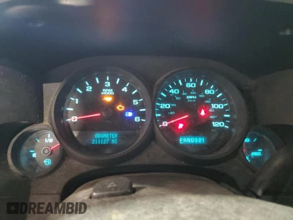 ✅ 2011 Chevrolet Silverado 1500 Work Truck • VIN: 1GCNCPEX0BZ267519 • Lot: 71654054. Listed on Copart with 211,127 mi. Free auction sales archive from the USA and detailed vehicle history report at DreamBid. Image 9.