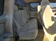 ✅ 2005 Chevrolet Silverado 1500 LS • VIN: 2GCEC19T251177757 • Лот: 76530834. Опубликован ранее на Copart с пробегом 190 118 миль. Бесплатный доступ к архиву аукционных продаж из США и подробный отчёт об истории автомобиля на DreamBid. Изображение 10.