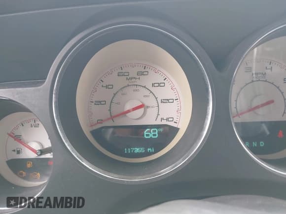 ✅ 2014 Dodge Challenger SXT • VIN: 2C3CDYAG1EH183203 • Lot: 43269129. Wystawiony na IAAI z przebiegiem 117 355 mil. Bezpłatny archiwum sprzedaży aukcyjnych z USA i szczegółowy raport historii pojazdu na DreamBid. Zdjęcie 7.