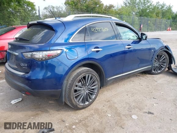 ✅ 2017 Infiniti QX70 • VIN: JN8CS1MW9HM414298 • Lot: 42927623. Wystawiony na IAAI z przebiegiem Nie podano. Bezpłatny archiwum sprzedaży aukcyjnych z USA i szczegółowy raport historii pojazdu na DreamBid. Zdjęcie 4.