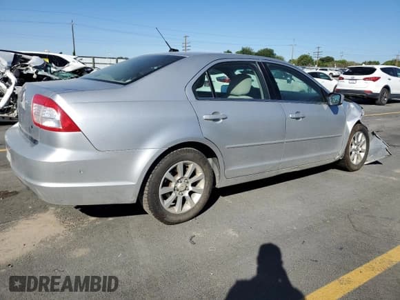 ✅ 2009 Mercury Milan • VIN: 3MEHM07Z79R618617 • Lot: 62415275. Listed on Copart with 120,545 mi. Free auction sales archive from the USA and detailed vehicle history report at DreamBid. Image 3.