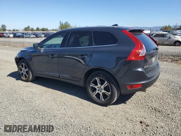 ✅ 2012 Volvo XC60 3.0L • VIN: YV4902DZ4C2334761 • Лот: 83758025. Опубликован ранее на Copart с пробегом 112 862 миль. Бесплатный доступ к архиву аукционных продаж из США и подробный отчёт об истории автомобиля на DreamBid. Изображение 2.