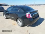 ✅ 2012 Nissan Sentra S • VIN: 3N1AB6AP5CL627848 • Lot: 43927685. Wystawiony na IAAI z przebiegiem 147 132 mil. Bezpłatny archiwum sprzedaży aukcyjnych z USA i szczegółowy raport historii pojazdu na DreamBid. Zdjęcie 3.