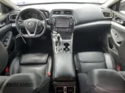 ✅ 2018 Nissan Maxima SV • VIN: 1N4AA6AP6JC380418 • Lot: 82682135. Listed on Copart with 121,879 mi. Free auction sales archive from the USA and detailed vehicle history report at DreamBid. Image 8.