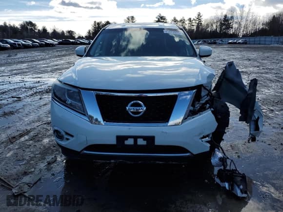 ✅ 2015 Nissan Pathfinder Platinum • VIN: 5N1AR2MM7FC714374 • Lot: 41472025. Listed on Copart with 114,027 mi. Free auction sales archive from the USA and detailed vehicle history report at DreamBid. Image 5.